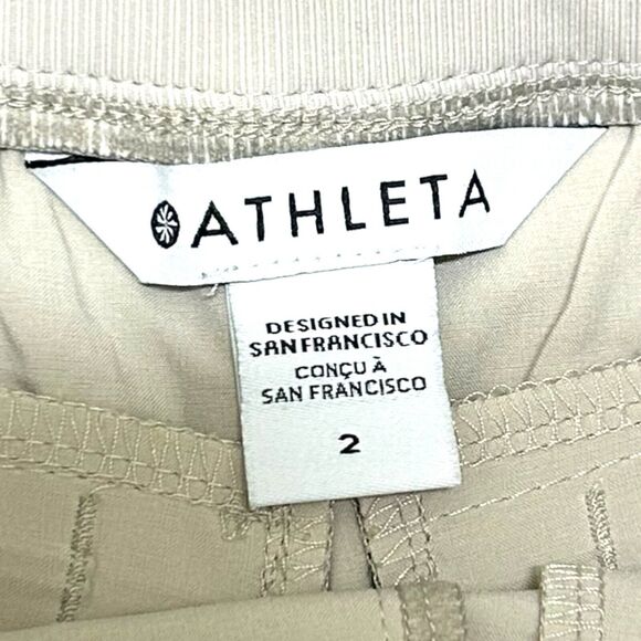 Athleta Shorts Womens Size 2 Beige BROOKLYN BERMUDA 9" Shorts Pull On Stretch - Picture 2 of 10